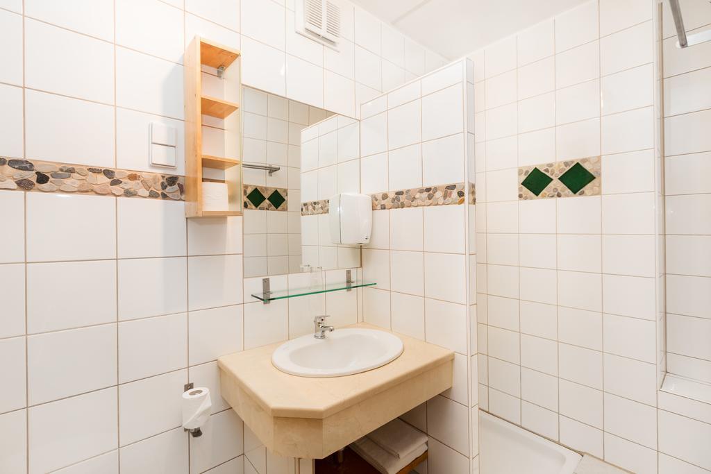 Appartementhaus Witzmann Bad Voeslau Cameră foto